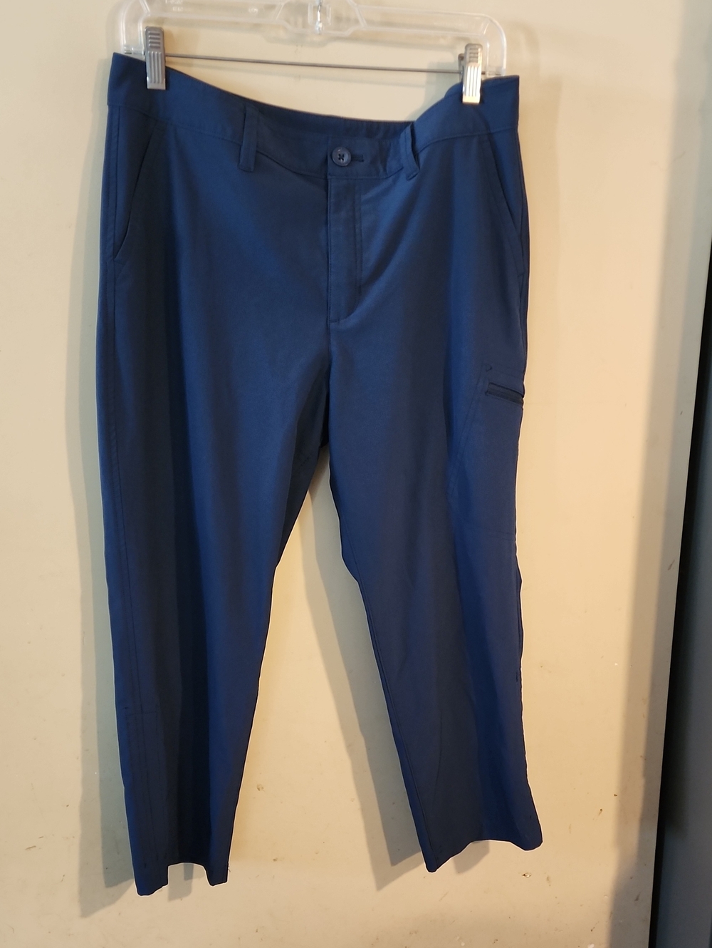 Eddie Bauer Men's Deep Blue Cargo Pants
